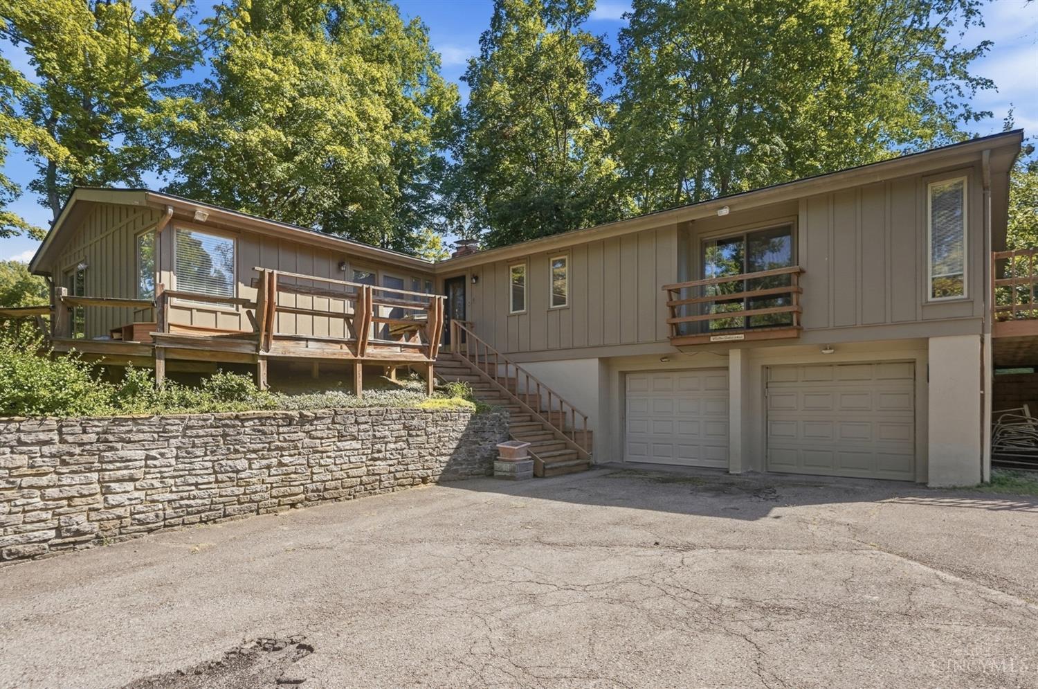 1875 Wolfangel Road