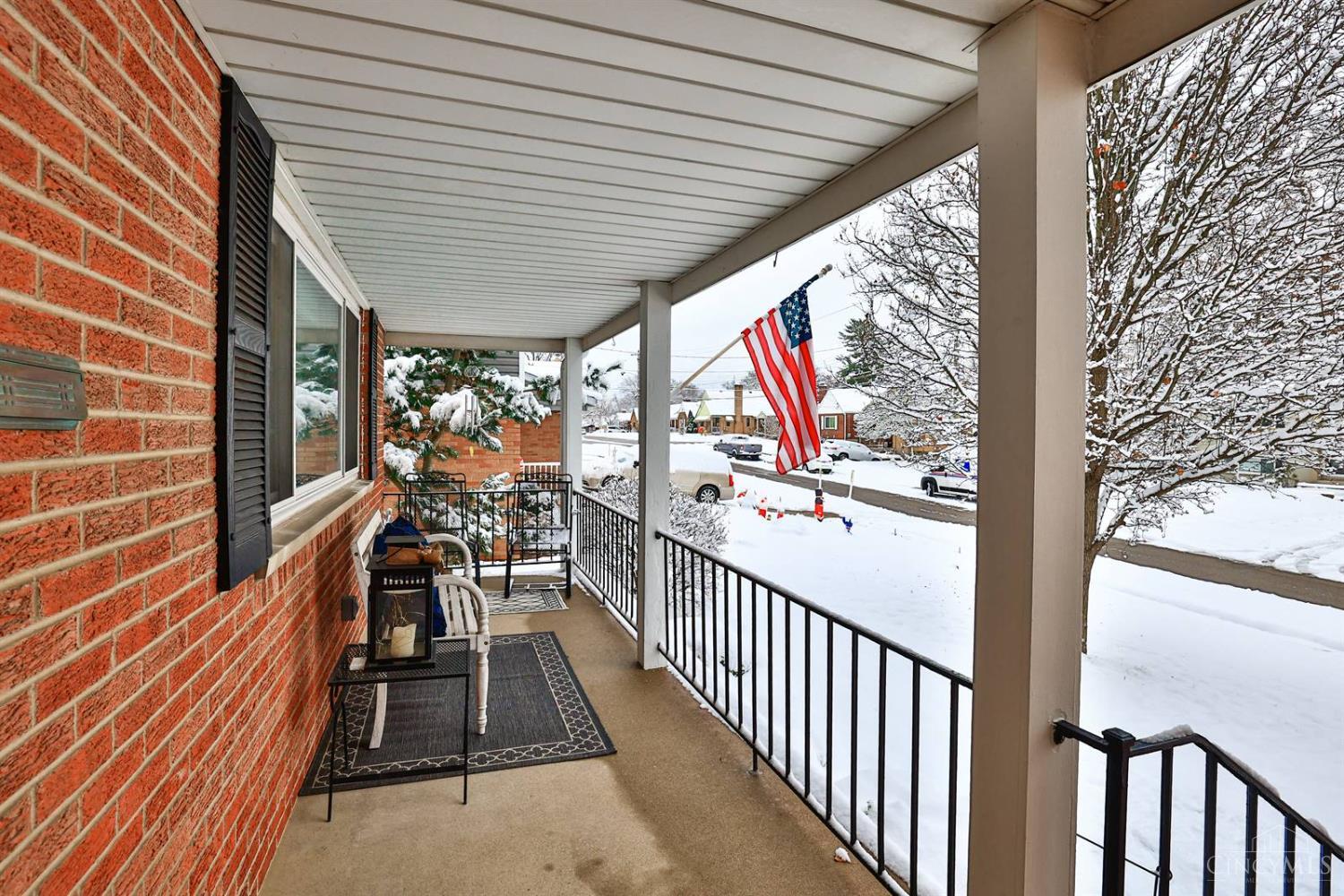 5988 North Glen Road