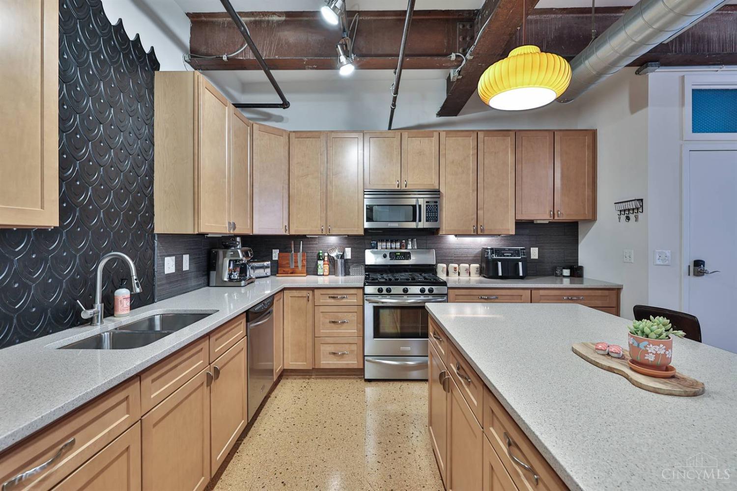 512 Reading Road #202, Cincinnati, Ohio image 9