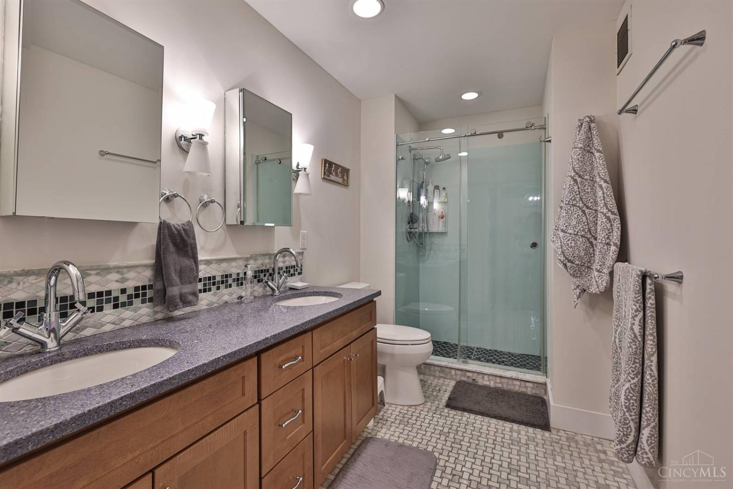 512 Reading Road #202, Cincinnati, Ohio image 16