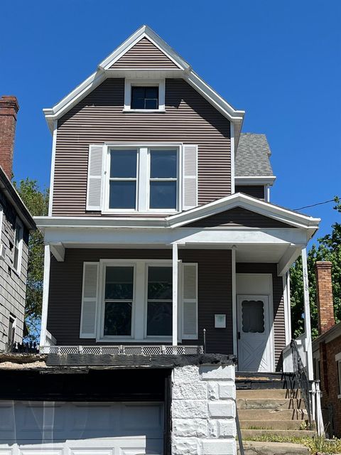 Photo of 1918 Elm Ave, Norwood, OH 45212 (MLS # 1876022)