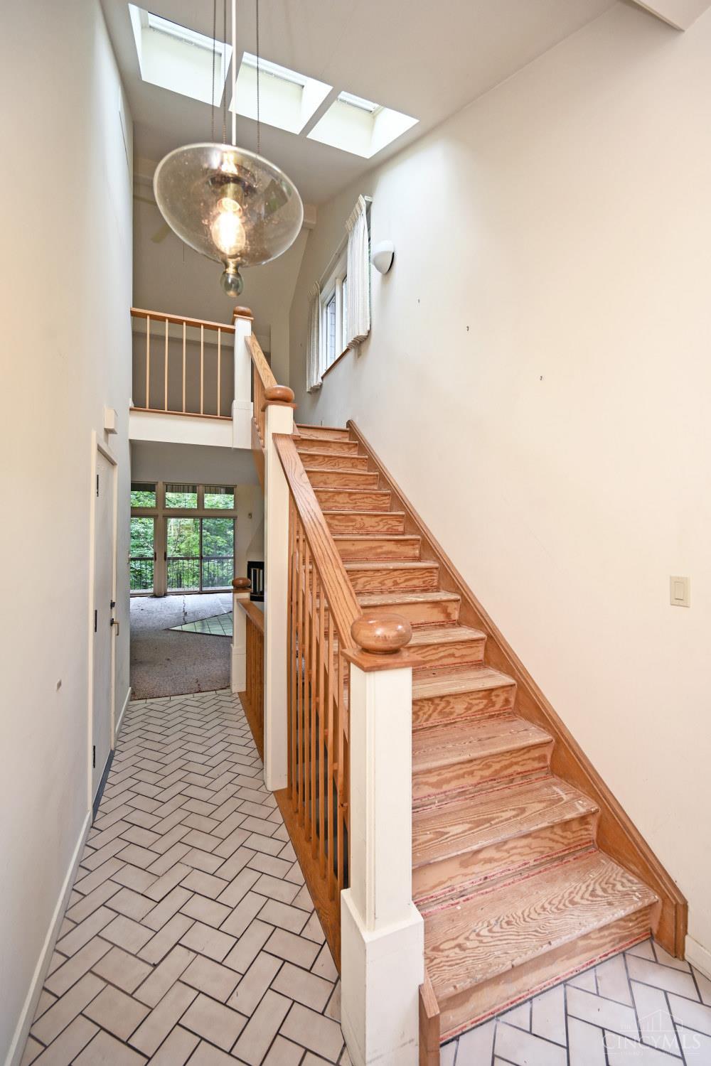 11 Spring Hill Drive
