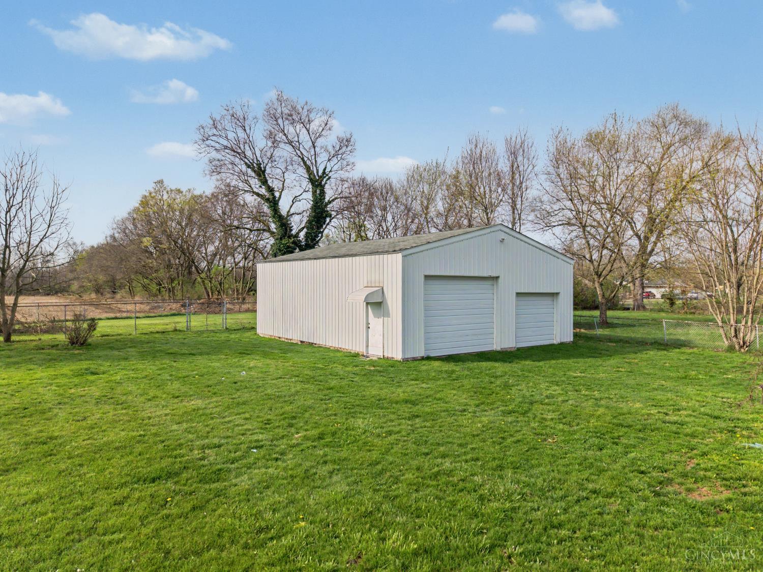 7159 Trenton Franklin Road