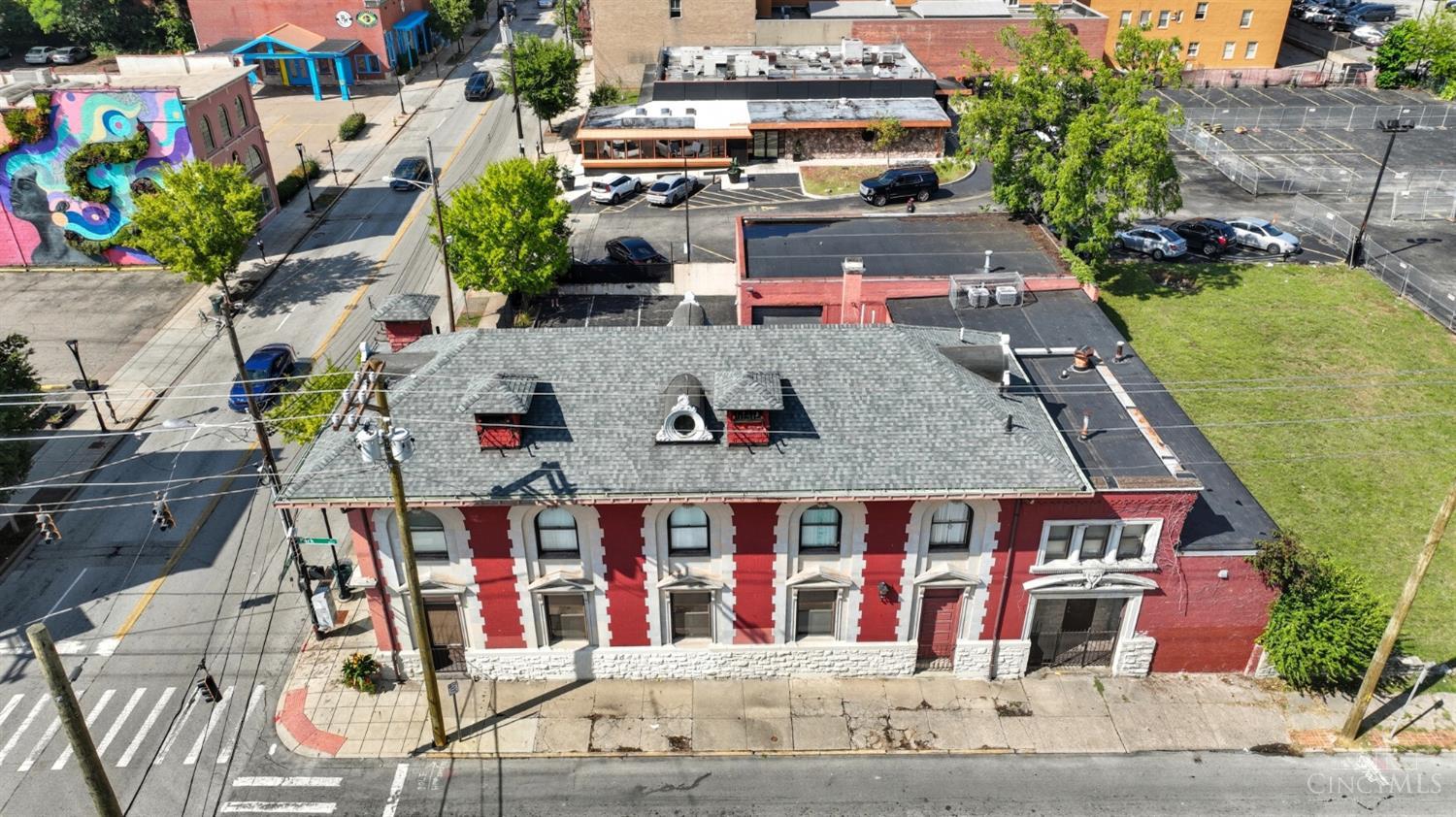 1050 E McMillan Street