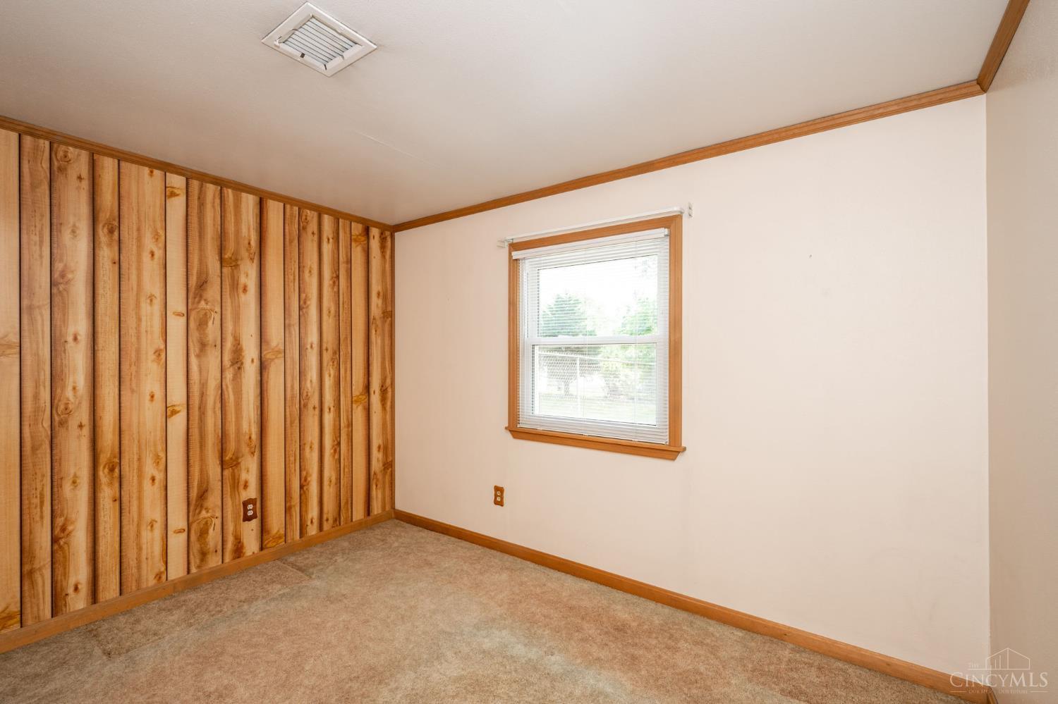 3359 Ainsworth Drive, Colerain Twp, Ohio image 29