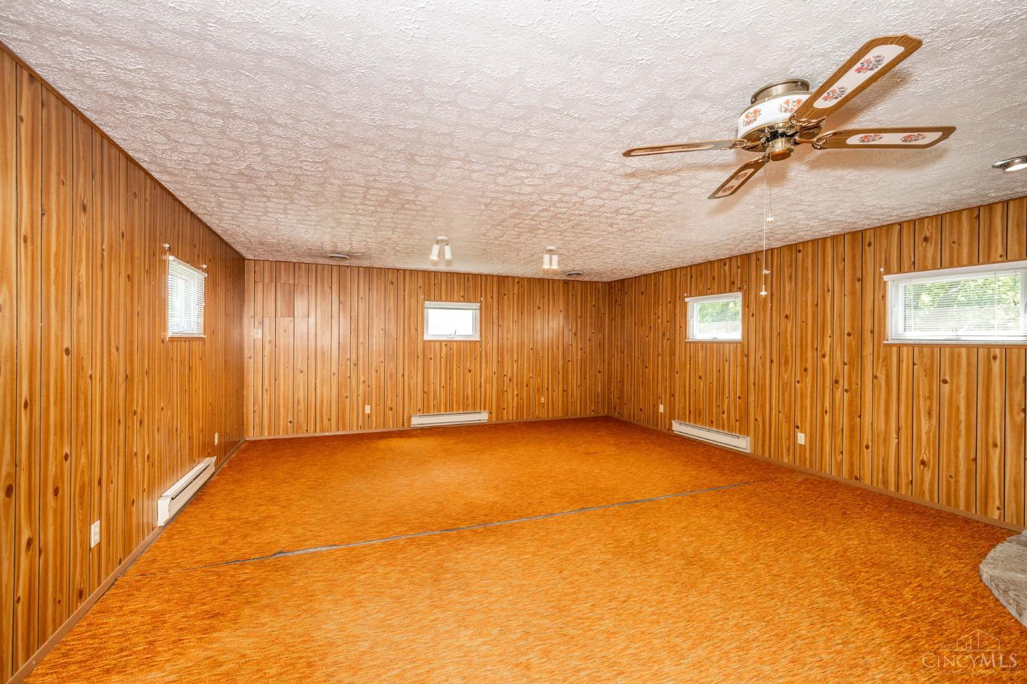 3359 Ainsworth Drive, Colerain Twp, Ohio image 13