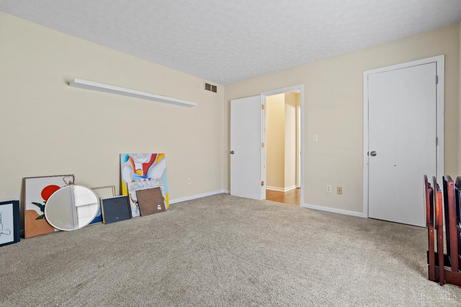 2020 Woodcreek Drive, Fairfield, Ohio image 20