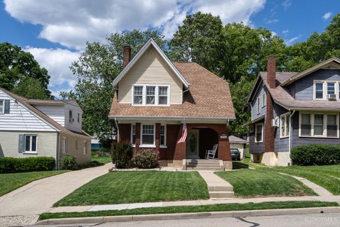 Photo of 2226 Drex Avenue, Cincinnati, OH 45212 (MLS # 1878830)