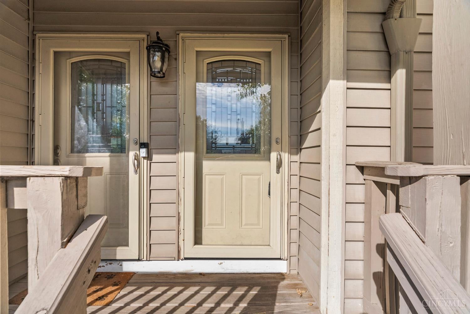 927 Auburnview Drive
