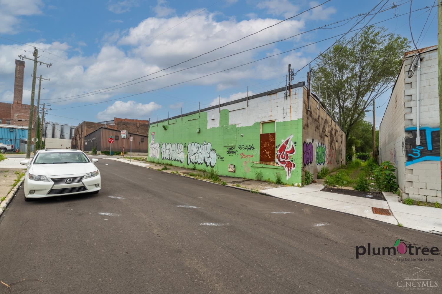 1715 John Street
