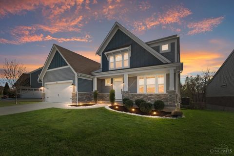 Photo of 793 Frederick Court, South Lebanon, OH 45065 (MLS # 1874860)