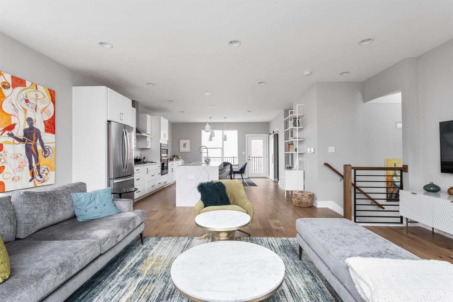 1636 Everly Place