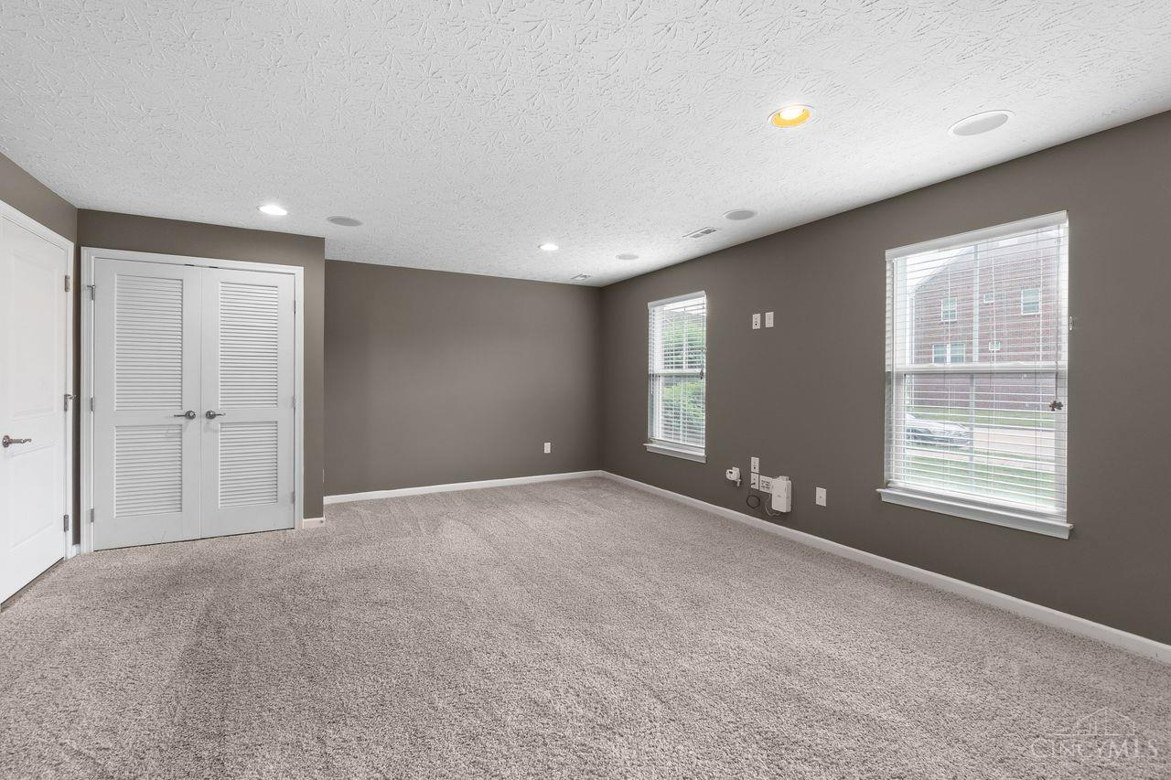 6162 Village Center Avenue, West Chester, Ohio image 22