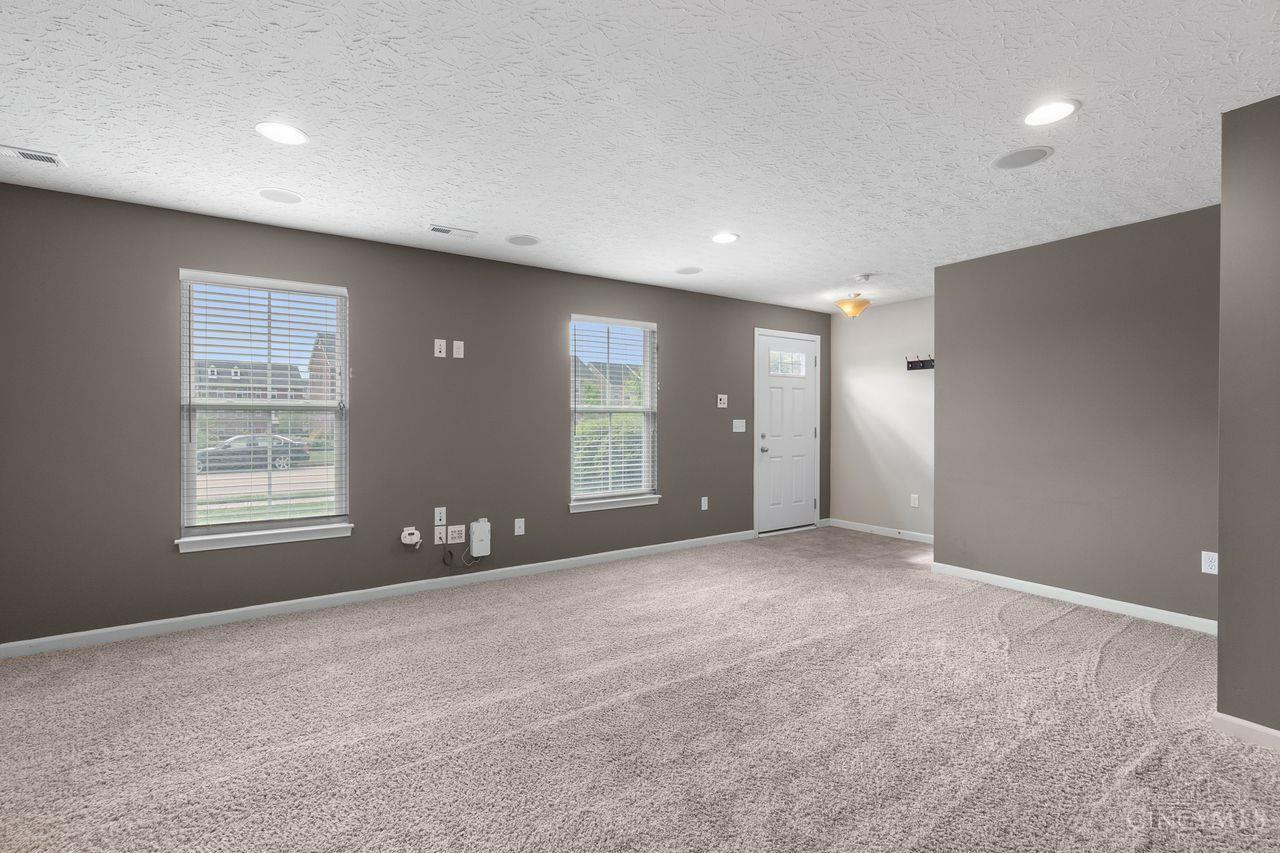 6162 Village Center Avenue, West Chester, Ohio image 20
