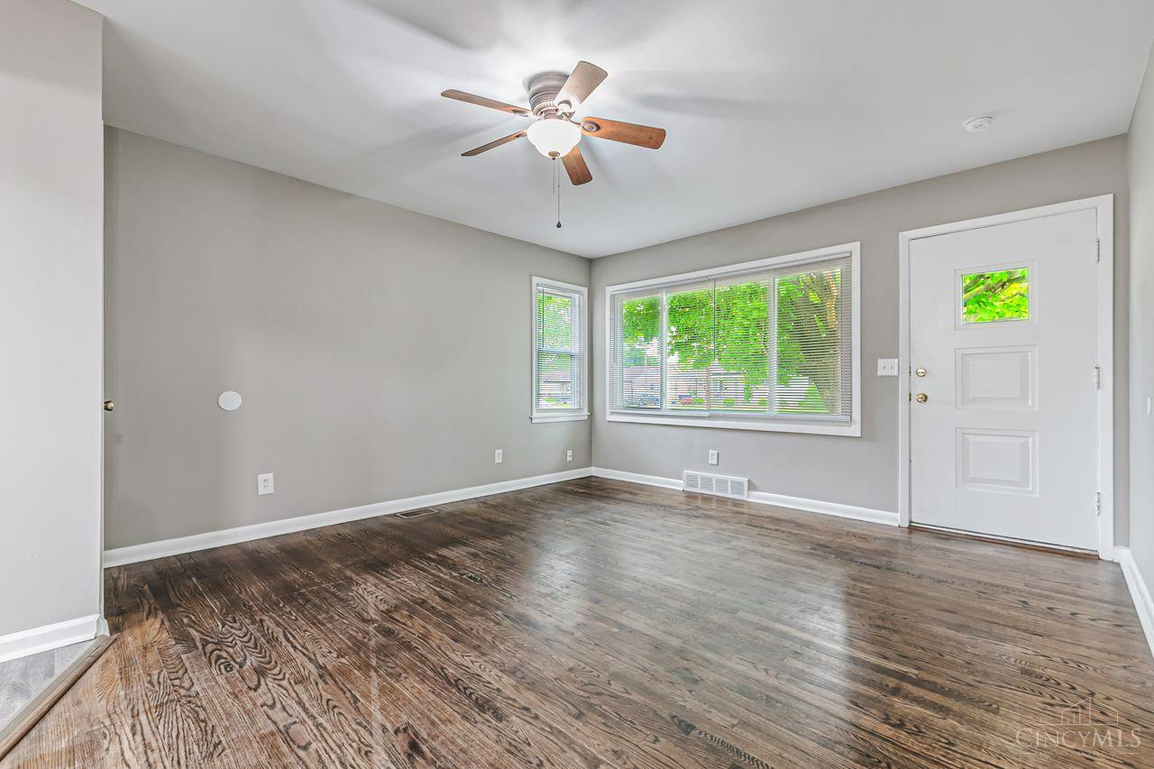 406 Wyoming Avenue, Fairfield, Ohio image 7