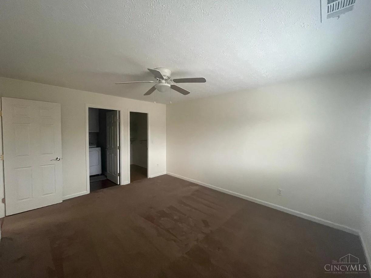 7235 Creekview Drive 12