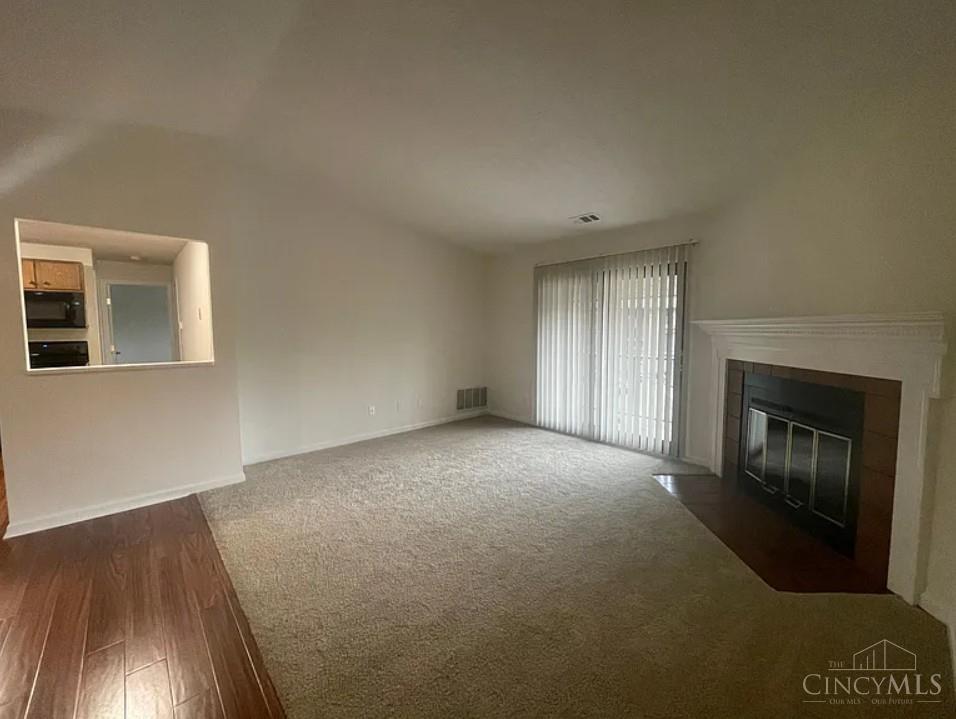 7235 Creekview Drive 12