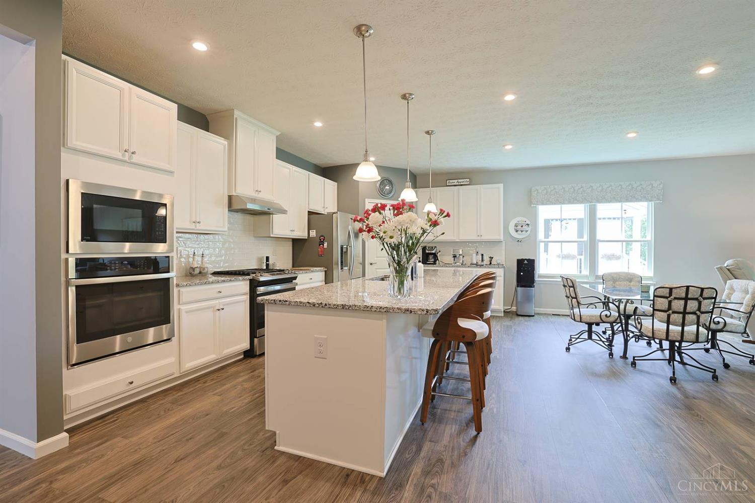 1122 Clover Field Drive