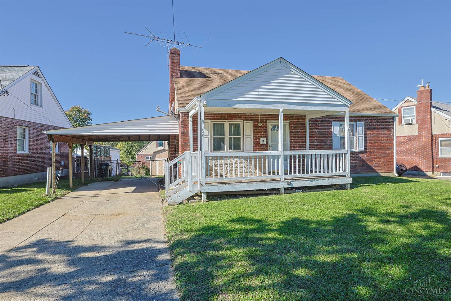 1636 Trillium Court