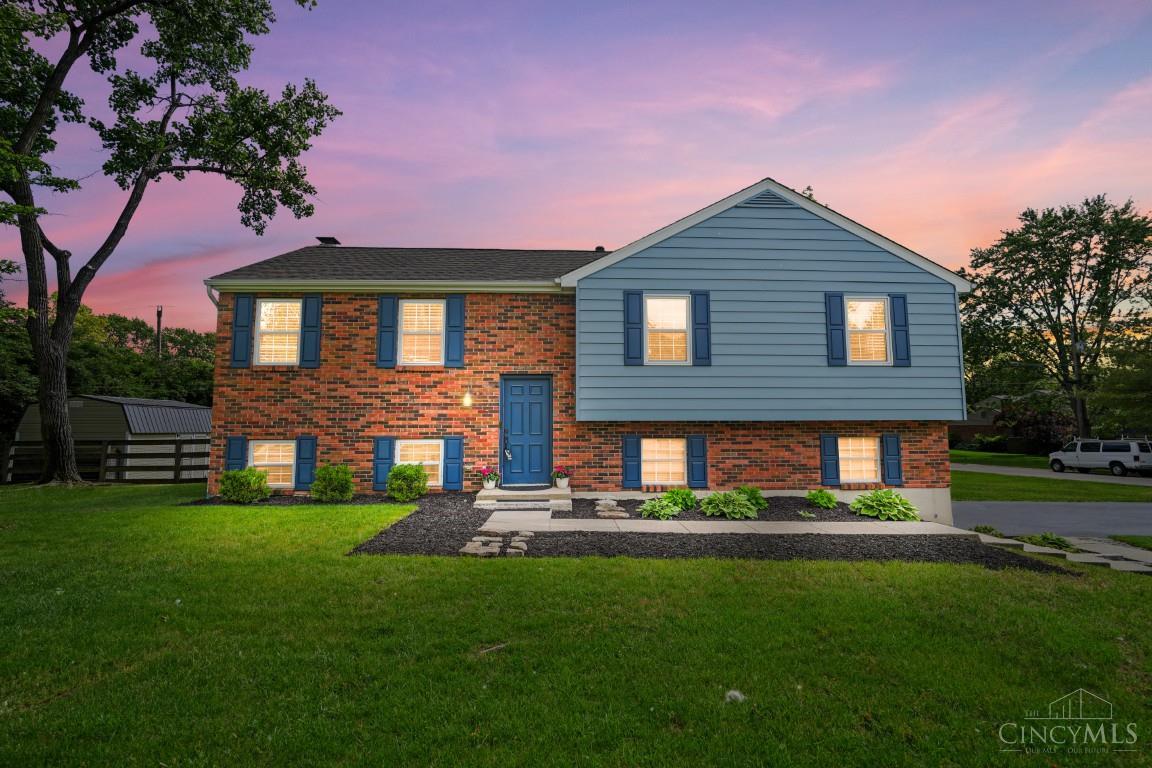 211 Washington Way