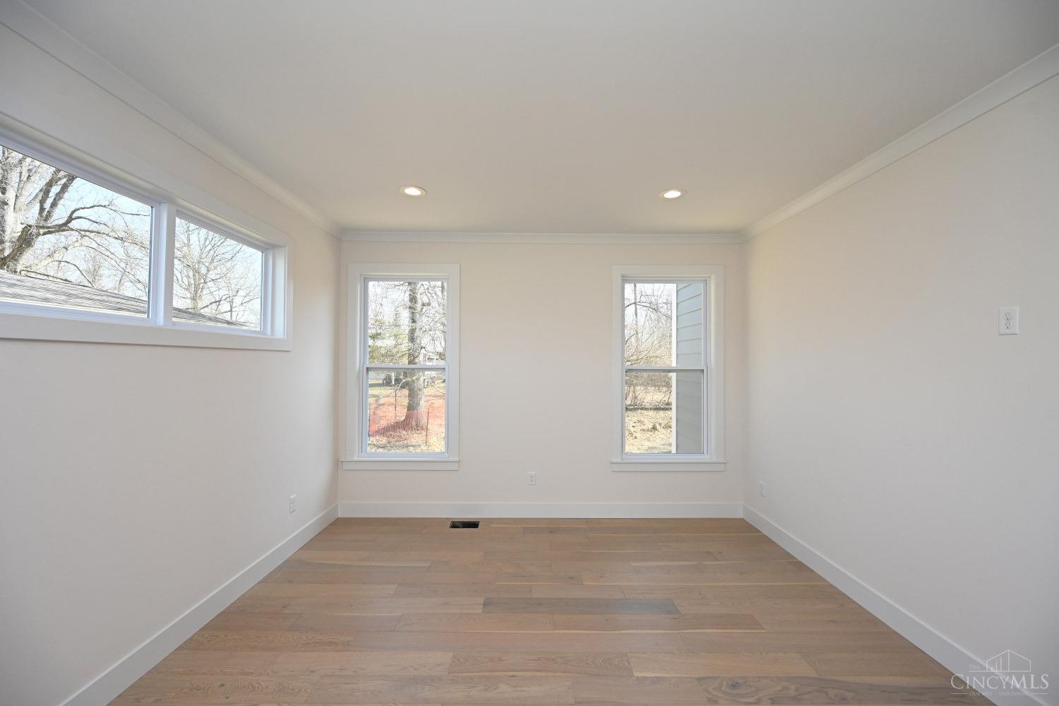 8639 Weller Road, Montgomery, Ohio image 16