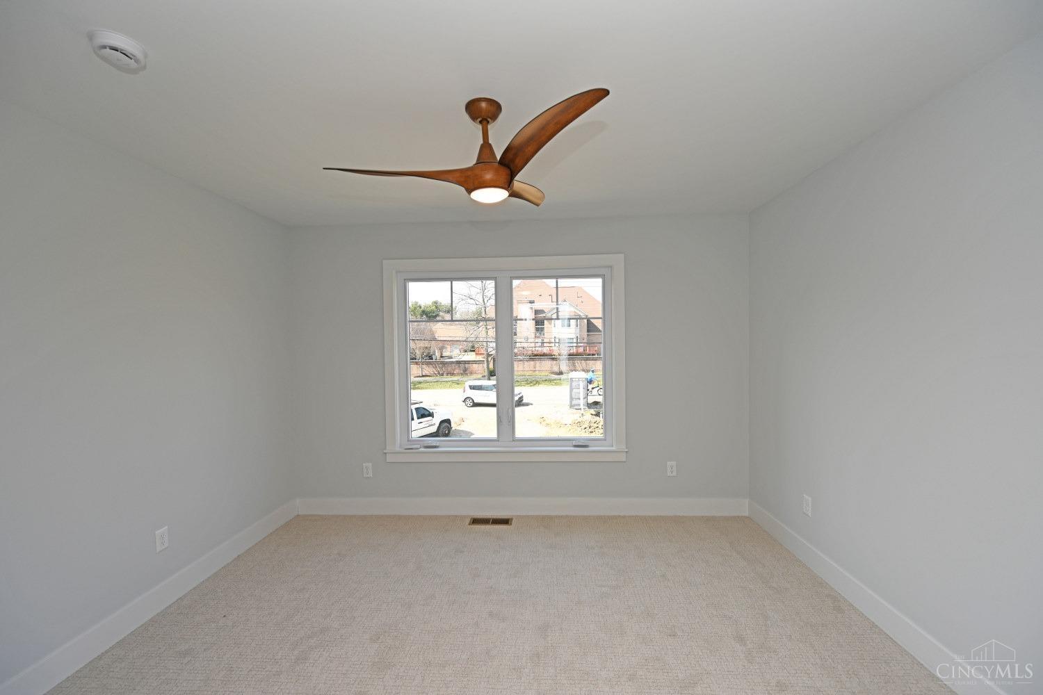 8639 Weller Road, Montgomery, Ohio image 37