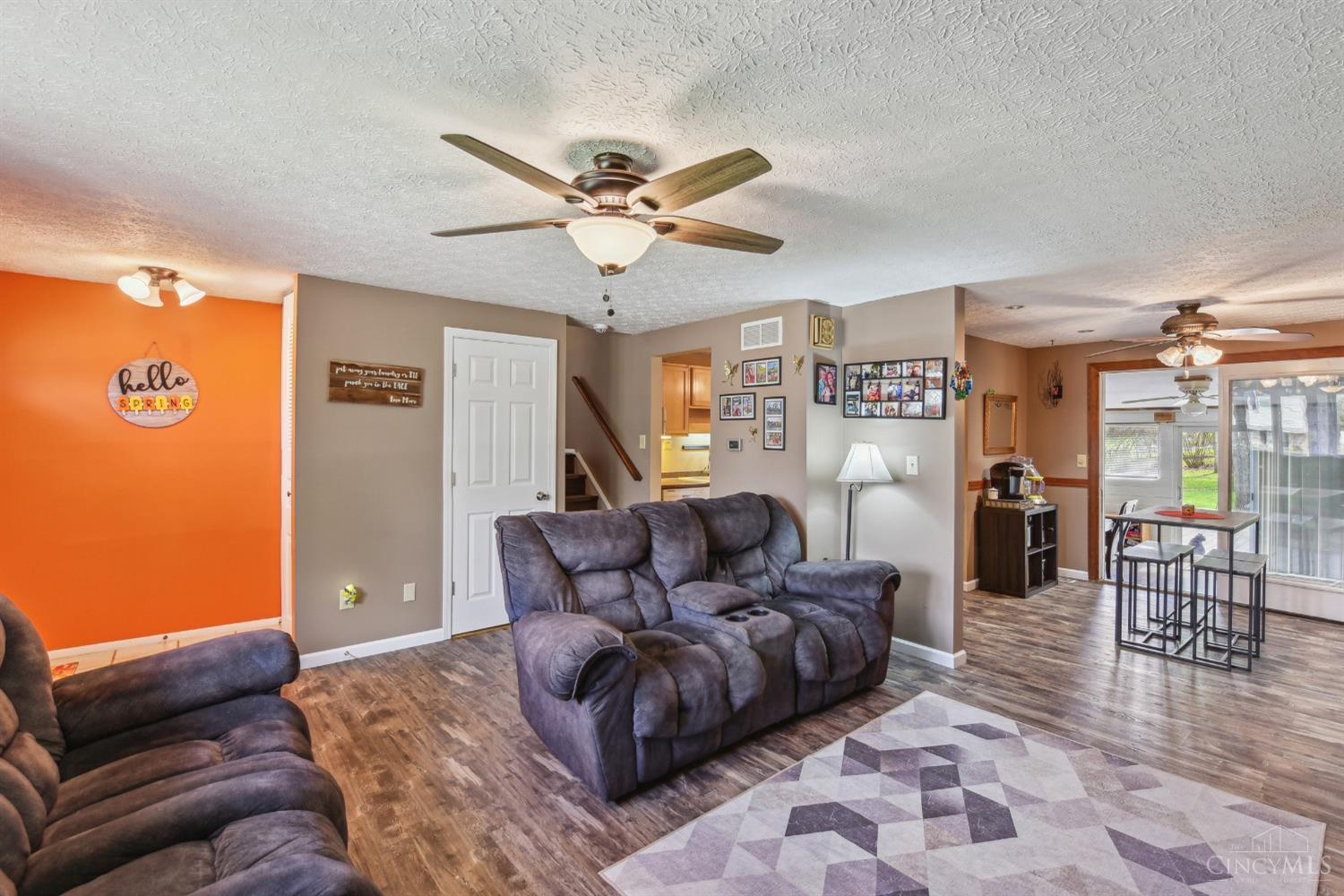 12158 Glencrest Court, Colerain Twp, Ohio image 3