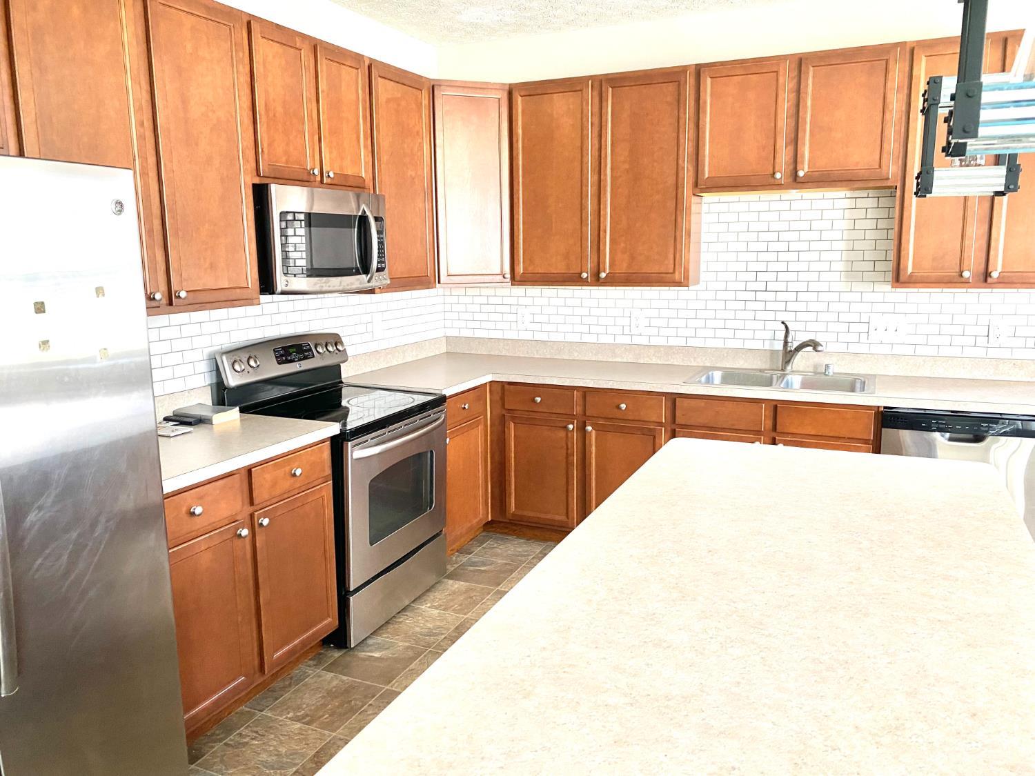 692 Hafton Court