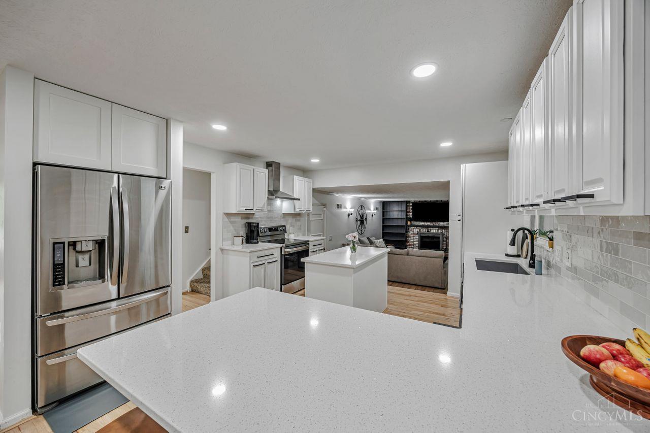 5653 Highland Terrace Drive, Miami Twp, Ohio image 15