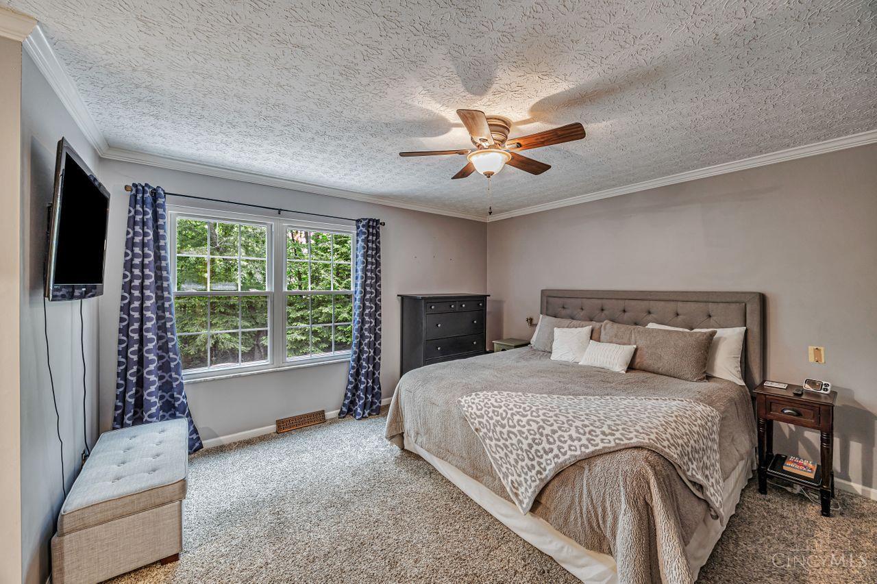 5653 Highland Terrace Drive, Miami Twp, Ohio image 22