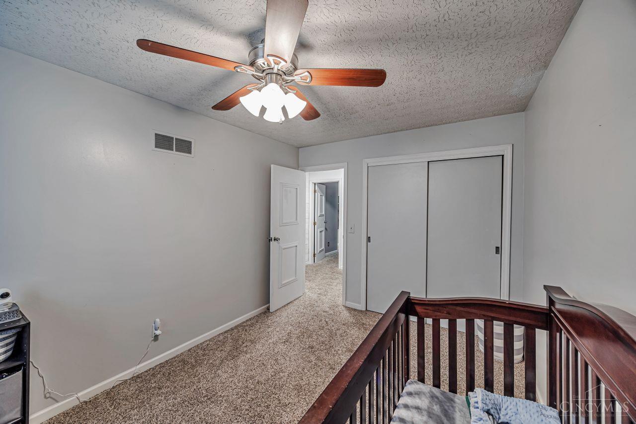 5653 Highland Terrace Drive, Miami Twp, Ohio image 29