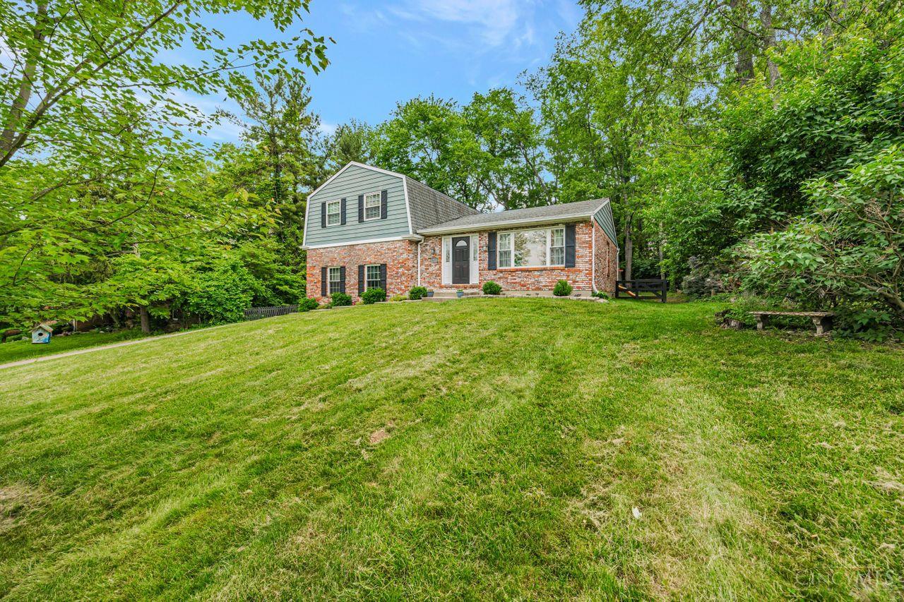 5653 Highland Terrace Drive, Miami Twp, Ohio image 4