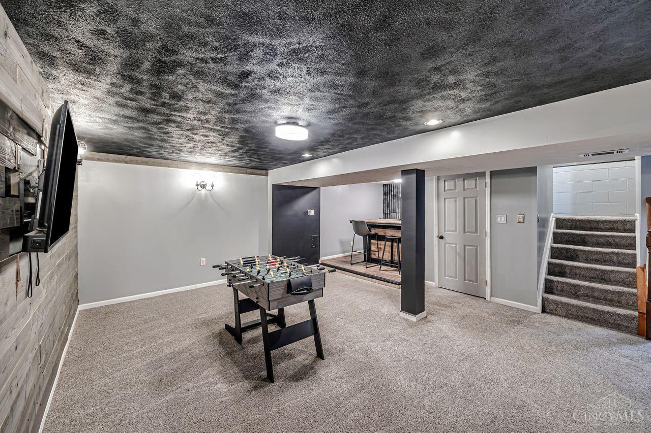 5653 Highland Terrace Drive, Miami Twp, Ohio image 34