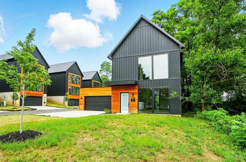 Photo of 3555 Eden Avenue, Cincinnati, OH 45229 (MLS # 1856321)