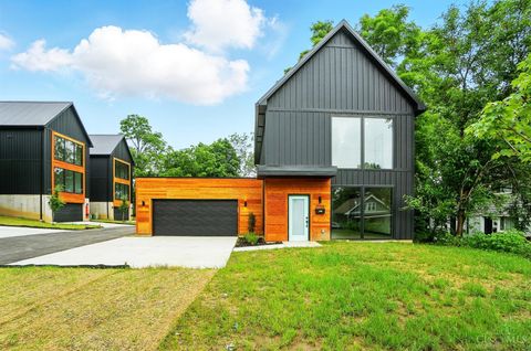 Photo of 3555 Eden Avenue, Cincinnati, OH 45229 (MLS # 1856321)