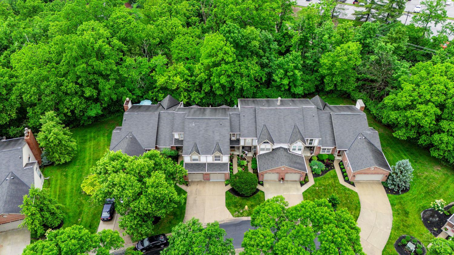 1718 Emerald Glade Lane, Cincinnati, Ohio image 2