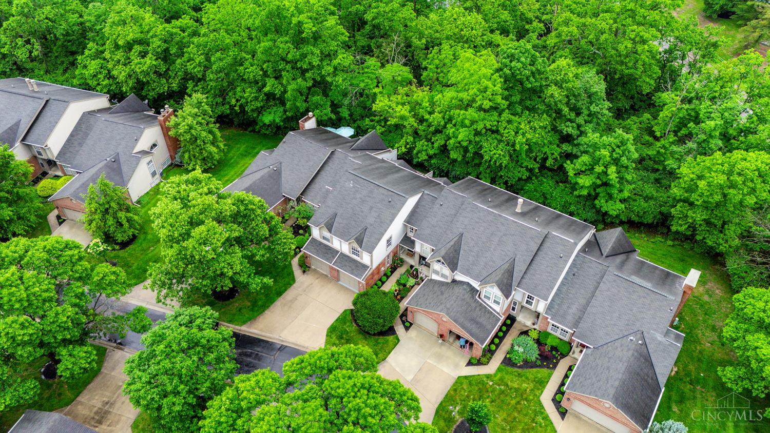 1718 Emerald Glade Lane, Cincinnati, Ohio image 3