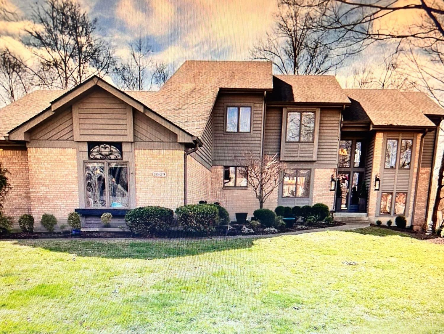 1009 Highpoint Drive, Clearcreek Twp., Ohio image 1
