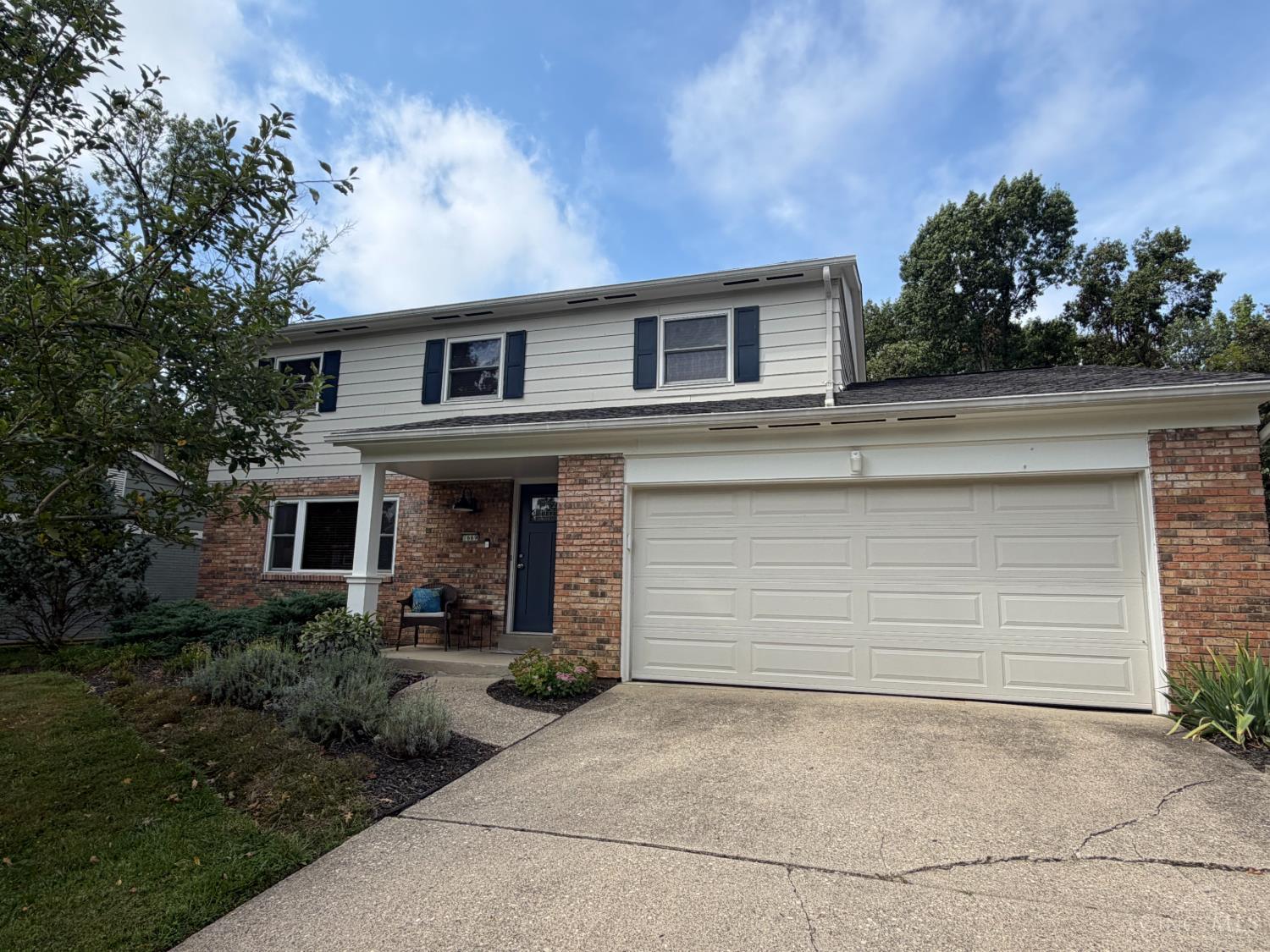 1669 Vaquera Place