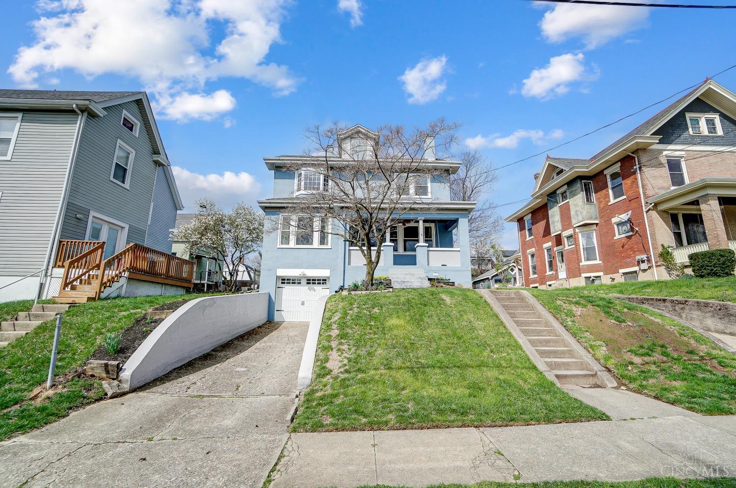 3833 Burwood Avenue, Norwood, Ohio image 4