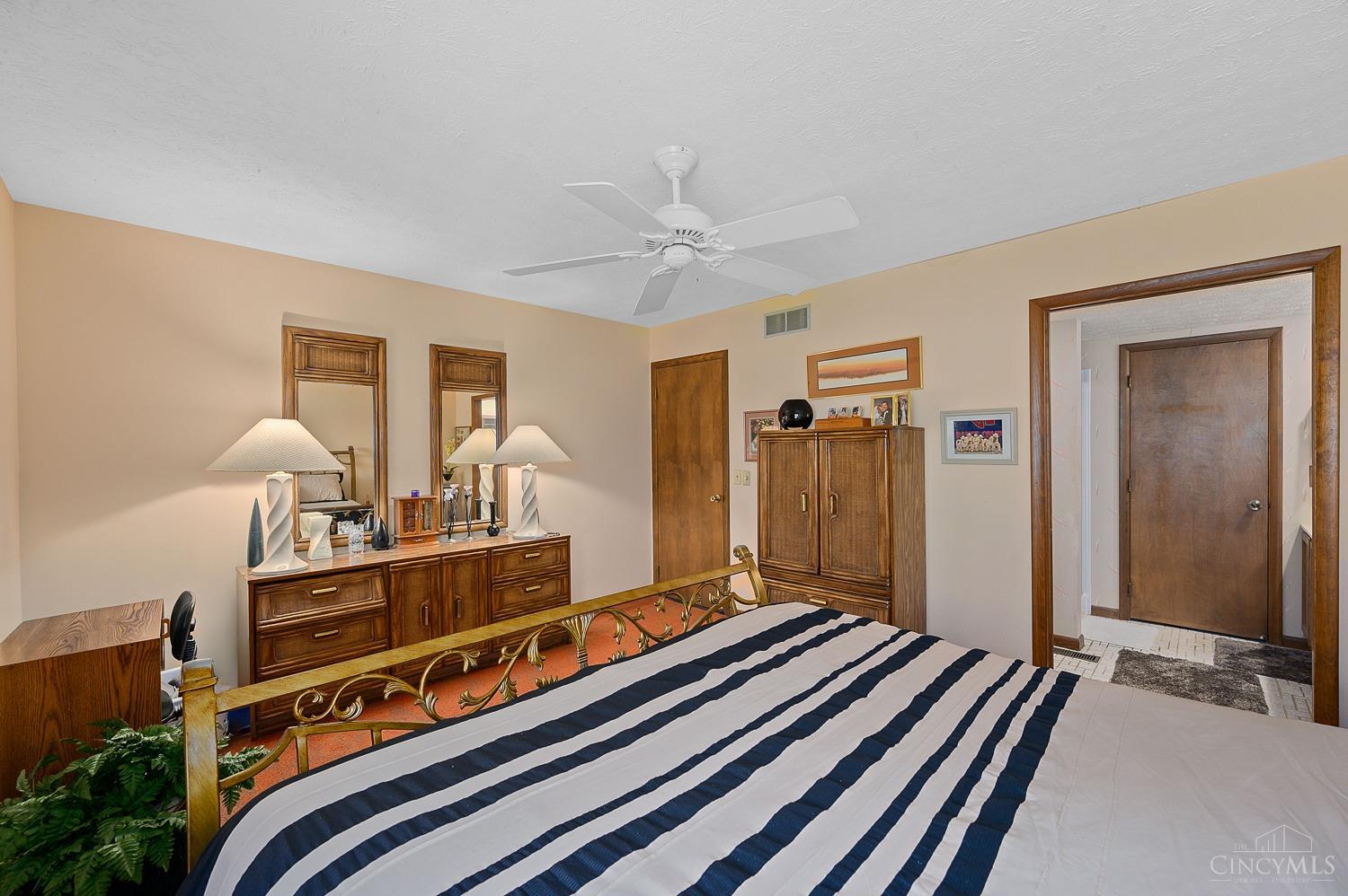7606 Rolling Meadows Drive, West Chester, Ohio image 38