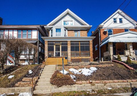 Photo of 1506 Dixmont Avenue, Cincinnati, OH 45207 (MLS # 1868719)