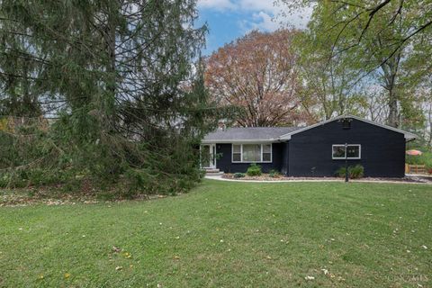 Photo of 6703 Naldo Lane, Middletown, OH 45005 (MLS # 1863198)