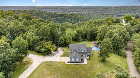 Photo of 1119 Grants Pass Drive, Moscow, OH 45153 (MLS # 1857743)