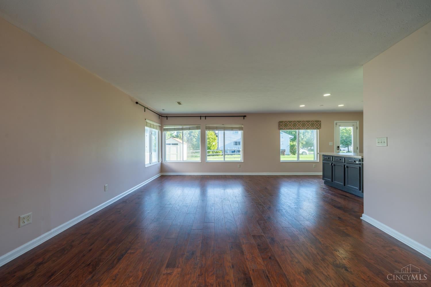 4175 King Bird Lane