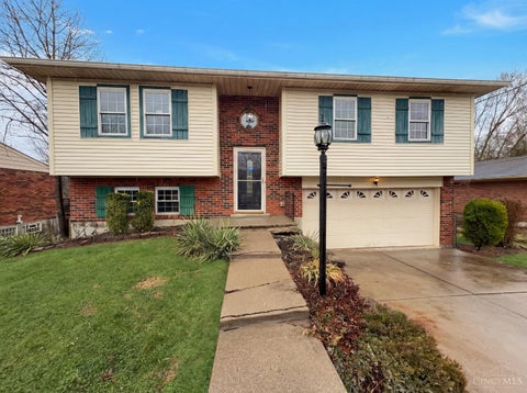 Homes For Sale - 10366 Pippin Lane<br/> Colerain Twp, OH 45231