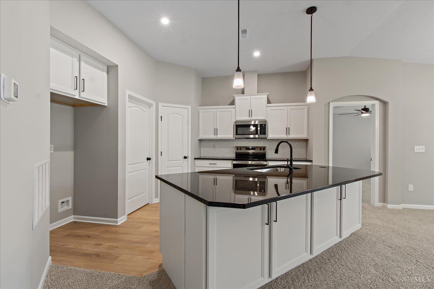 527 Tradition Ridge 81304