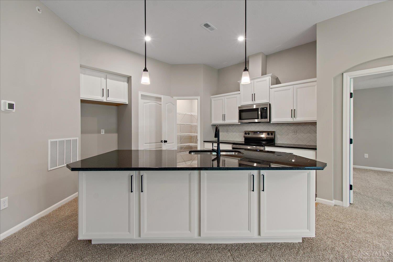 527 Tradition Ridge 81304