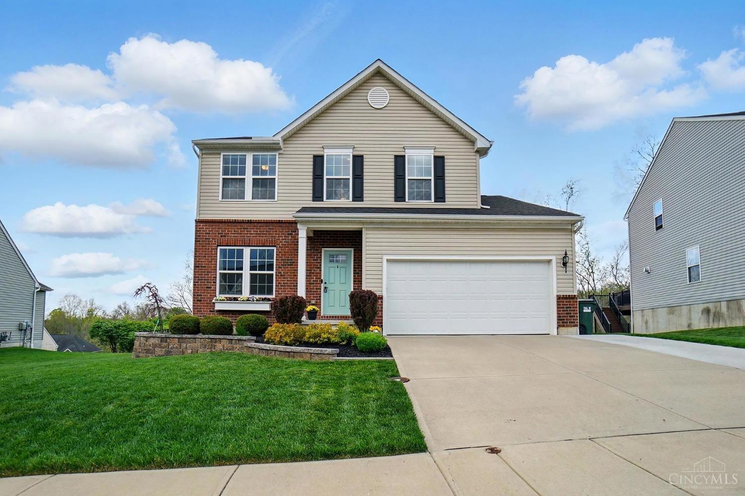 8019 Valley Crossing Drive, Colerain Twp, Ohio image 1