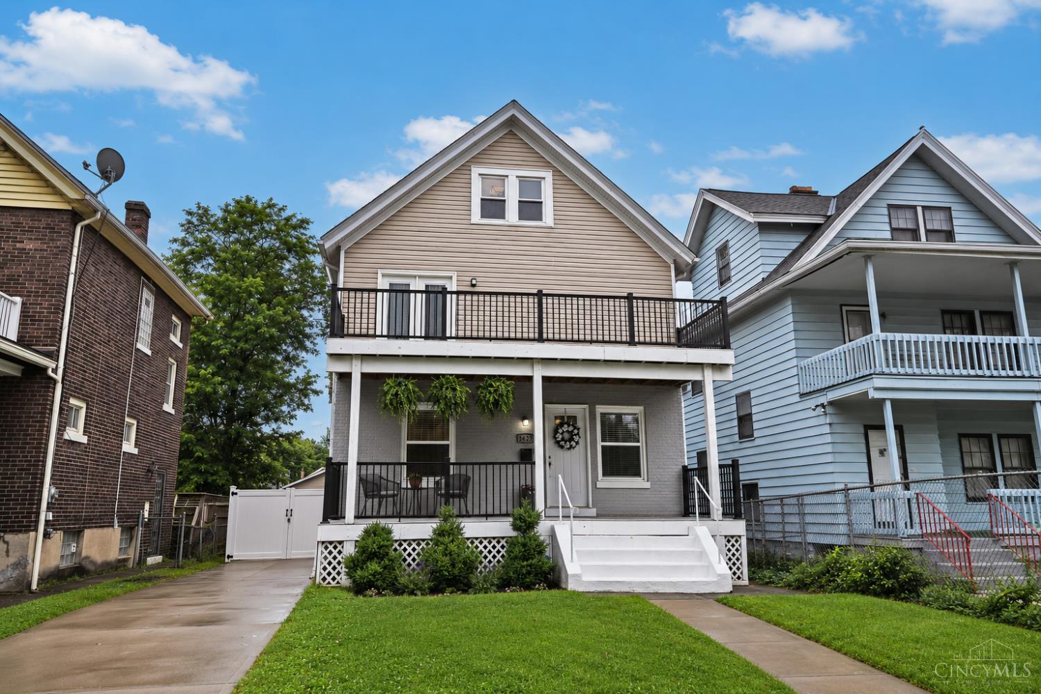 3423 Algona Place